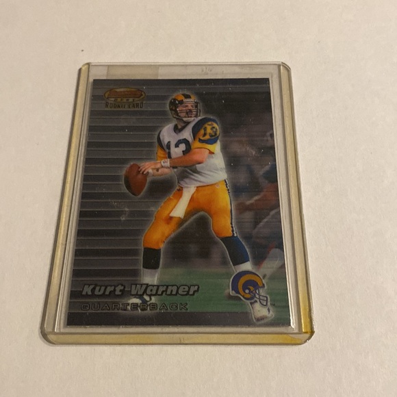 Kurt Warner 1999 Bowmans best rookie card vintage collectible - Picture 3 of 3